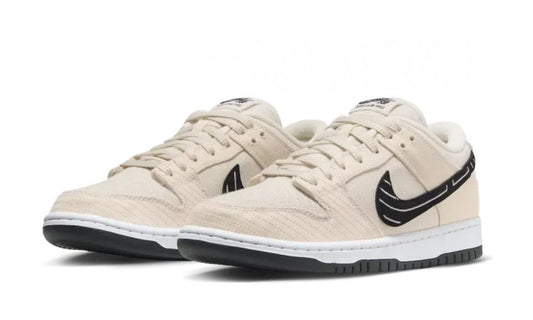 Nike SB Dunk Low Albino & Preto