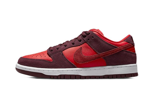 Nike SB Dunk Low Cherry