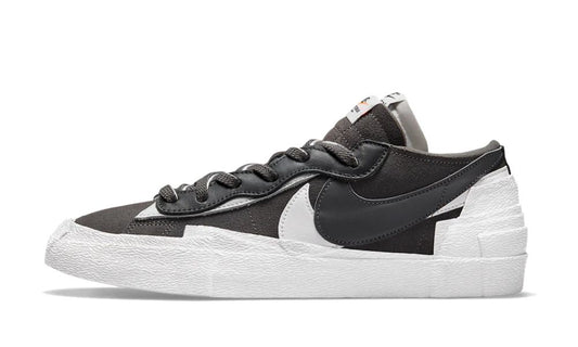 Nike Blazer Low sacai Iron Grey