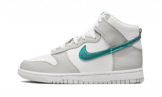 Nike Dunk High Ring Bling