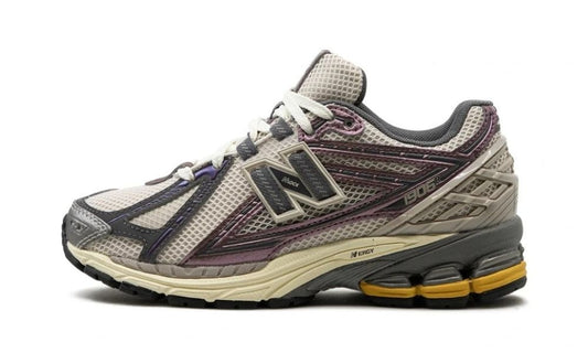 New Balance 1906R Licorice