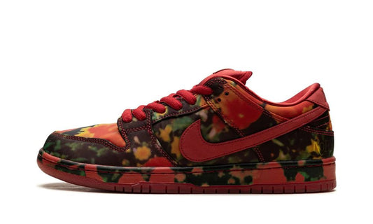 Nike SB Dunk Low The Wizard of Oz Poppy Field