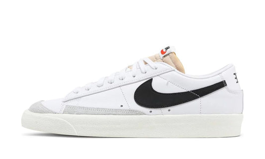 Nike Blazer Low 77 Vintage White Black