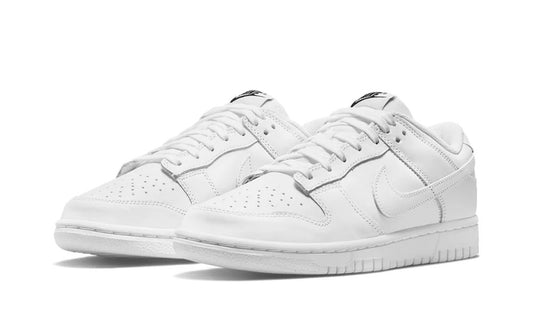 Nike Dunk Low Triple White