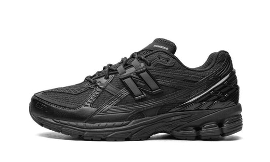 New Balance 1906U Triple Black