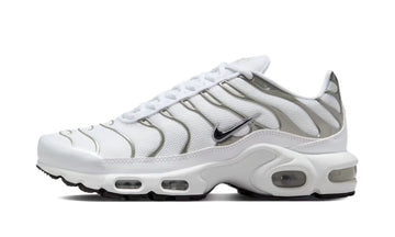 Nike Air Max Plus SE White Metallic Silver (W)