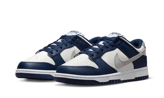 Nike Dunk Low Summit White Midnight Navy