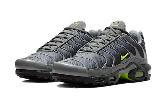 Nike Air Max Plus Smoke Grey Volt
